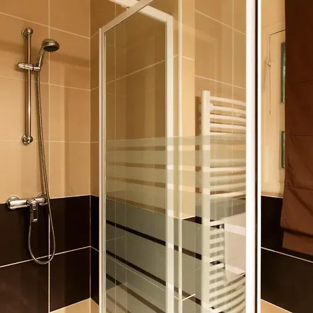 3p A 2 Min De La Rue D'antibes Et Des Plages - 3p A 2 Min De La Rue D'antibes Et Des Plages Mae-1623 Apartament